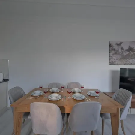Vila Goecek Deniz Manzarali Kiralik