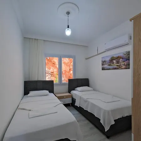 Goecek Deniz Manzarali Kiralik Vila Dalaman