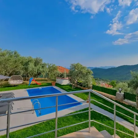 Vila Goecek Deniz Manzarali Kiralik Dalaman